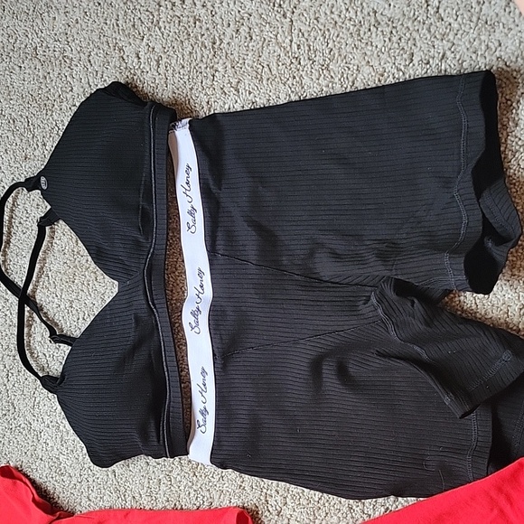 Salty Honey / short sets - Picture 2 of 7